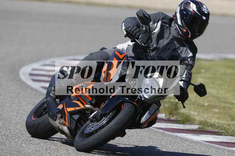 /01 02.04.2026 MAZ ADR/Gruppe rot/unklar